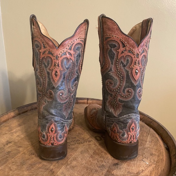 Corral Boots 6.5 (MAKE OFFER) - Picture 5 of 8